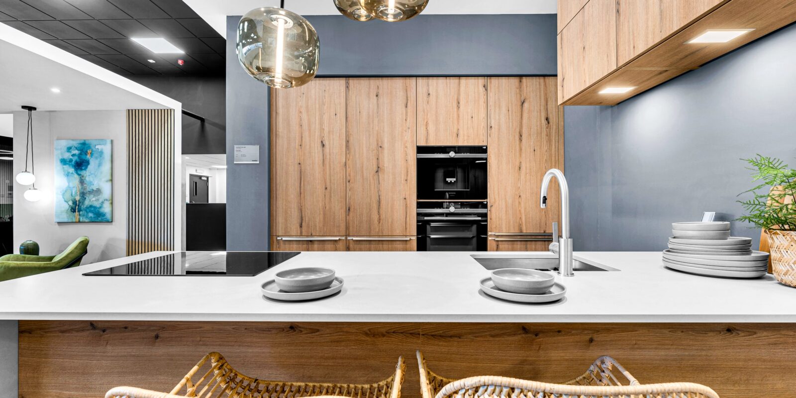 Manhattan Volcanic Oak