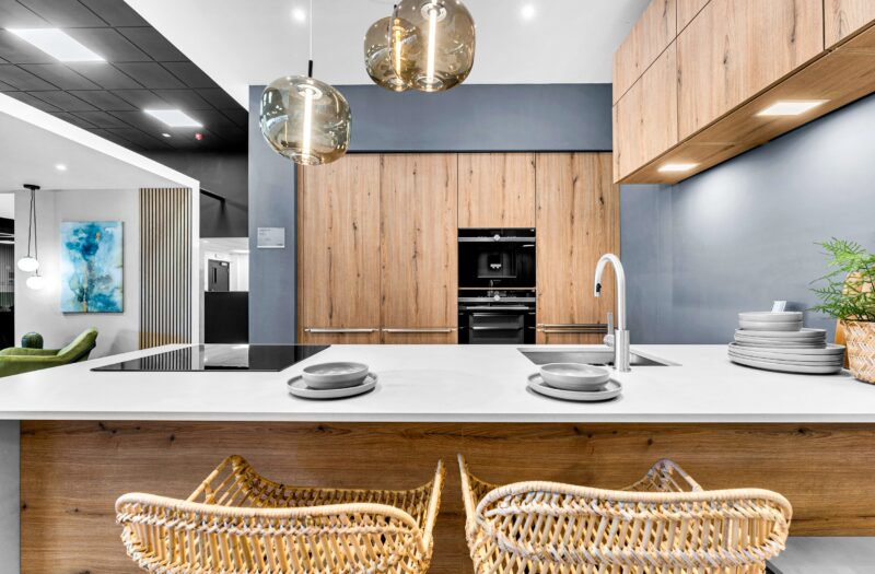 Manhattan Volcanic Oak